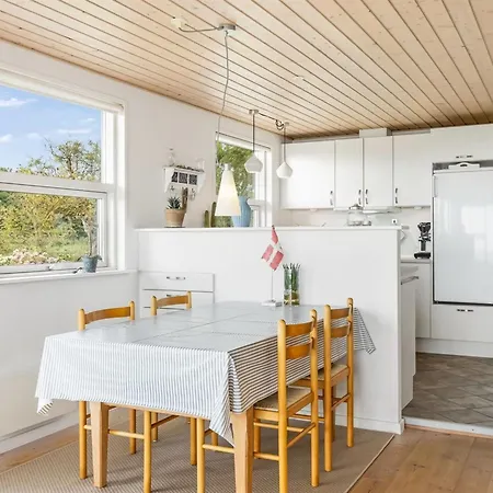 Teodosija - 20m From The Sea By Interhome Tatil Evi