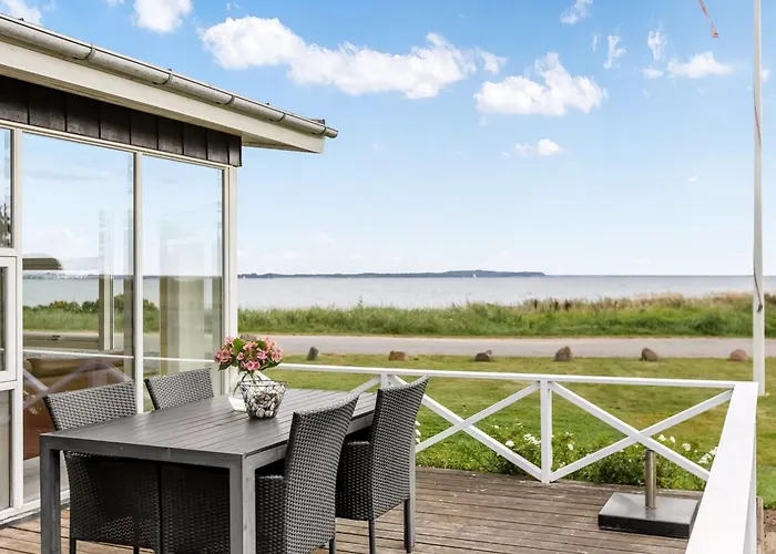 Casa vacanze Teodosija - 20m From The Sea By Interhome