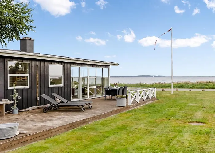 Casa vacanze Teodosija - 20m From The Sea By Interhome